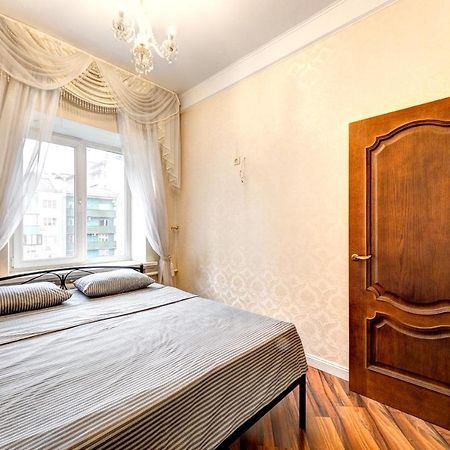 Apartments With 3 Rooms Near Palace Ukraine Киев Экстерьер фото