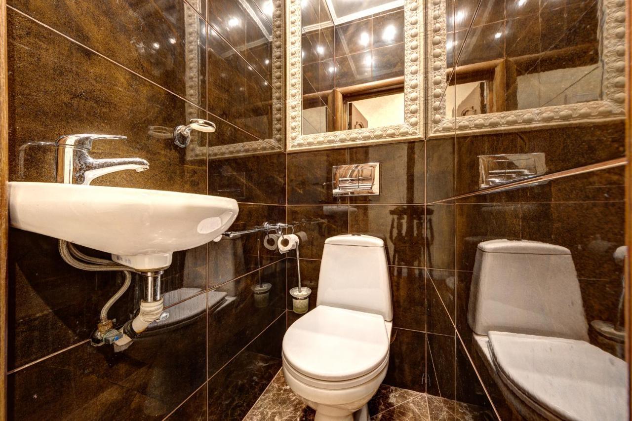 Apartments With 3 Rooms Near Palace Ukraine Киев Экстерьер фото
